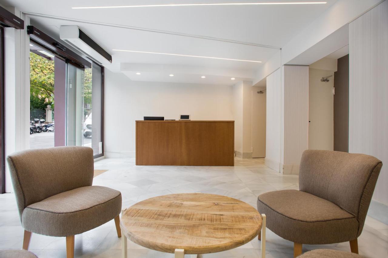 Ginosi Pedralbes Hotel Barcelona Kültér fotó