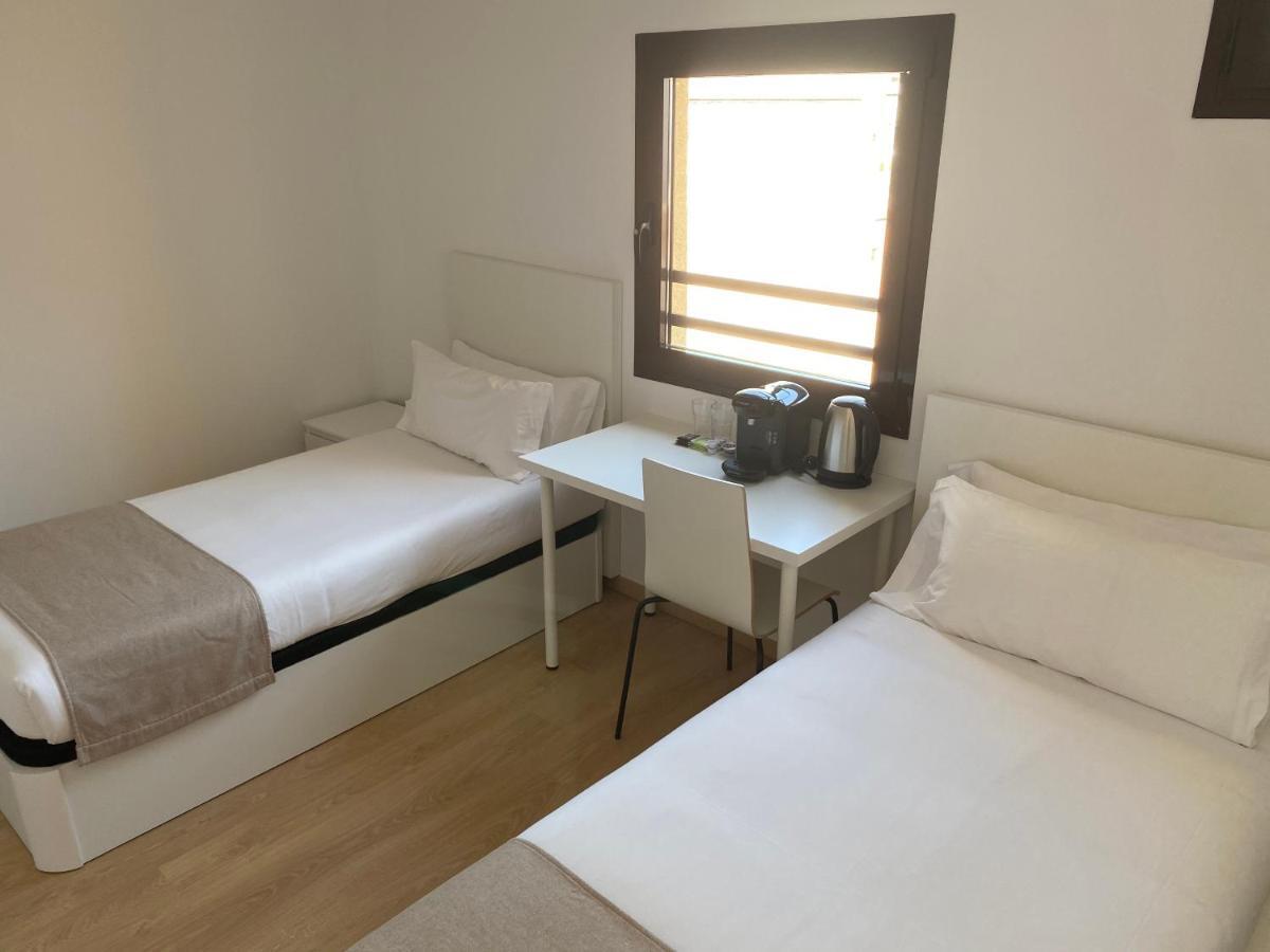 Ginosi Pedralbes Hotel Barcelona Kültér fotó